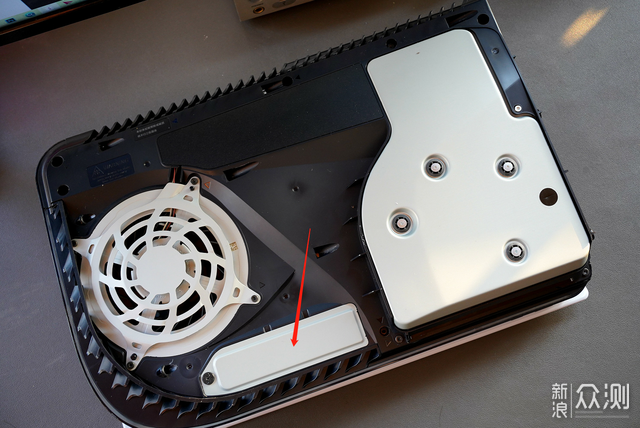 PS5扩容一步到位，雷克沙NM800PRO SSD初体验_新浪众测