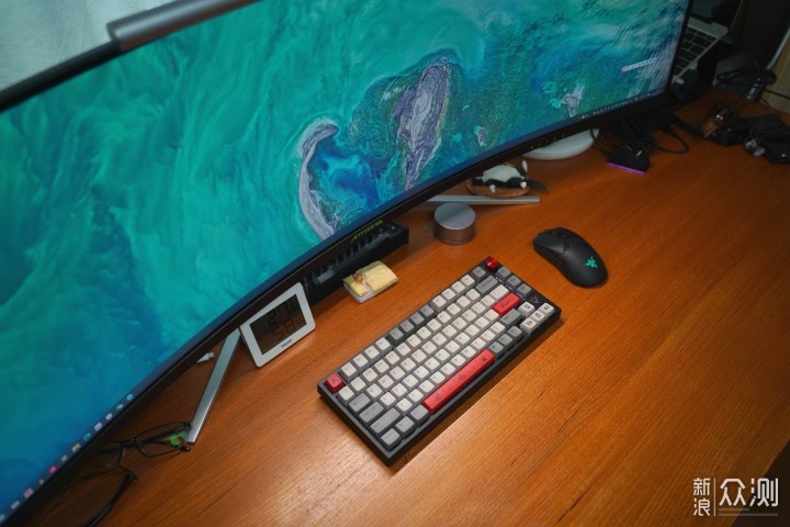 诚意来袭，黑爵AK816 Pro三模gasket机械键盘_新浪众测