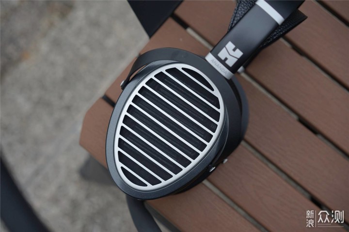 手机就能推的大耳：HIFIMAN ANANDA隐形磁体版_新浪众测