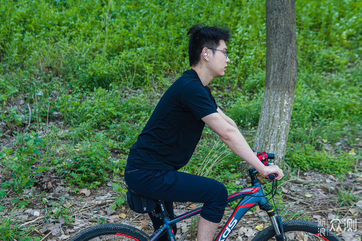 舒适度爆表，骑行佩戴也安全的索尼LinkBuds！_新浪众测