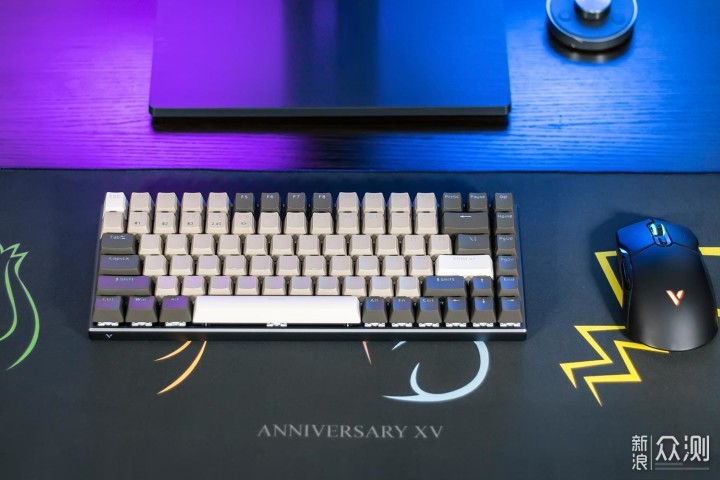 雷柏V700-8A机械键盘体验：多模连接多面能手_新浪众测