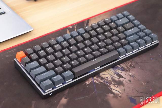 短小精悍！雷柏V700-8A机械键盘无线还多模_新浪众测