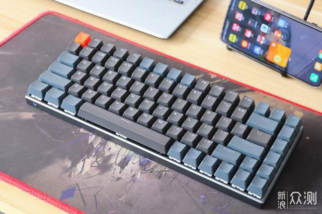 短小精悍！雷柏V700-8A机械键盘无线还多模_新浪众测