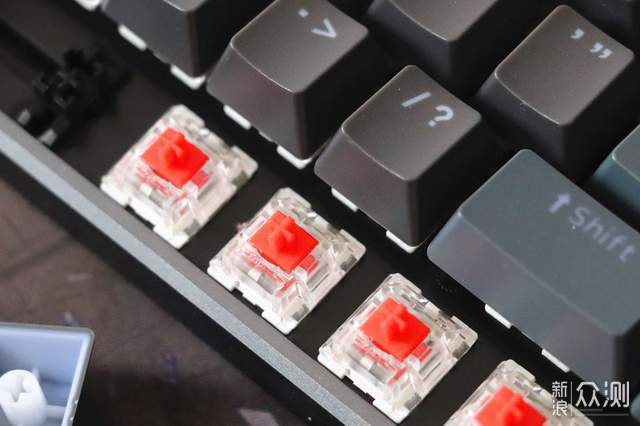 短小精悍！雷柏V700-8A机械键盘无线还多模_新浪众测
