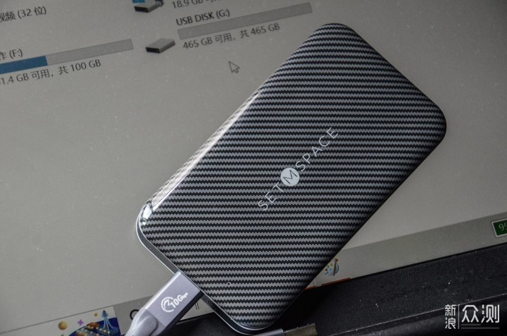 小巧大容量，高速商务风：SETMSPACE移动盘L10_新浪众测