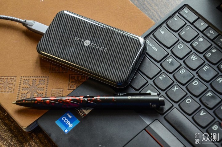 小巧大容量，高速商务风：SETMSPACE移动盘L10_新浪众测