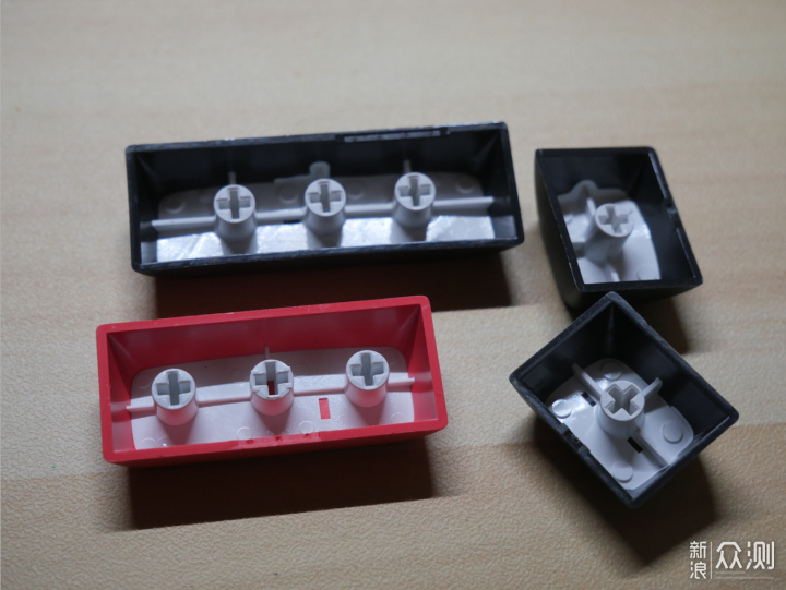 这畅销国外的品牌好在哪？Keychron K8pro评测_新浪众测