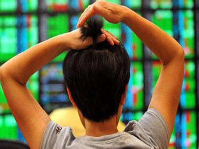 收评：指数午后震荡回落创指跌0.5% 军工股逆势走强