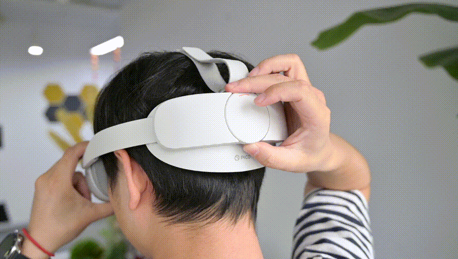 PICO 4 VR一體機首發上手,畫質清晰更易佩戴_新浪眾測