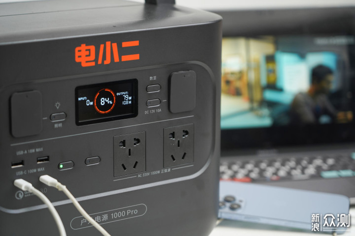 户外电源哪家强?正浩德DELTA2 VS 电小二1000P_新浪众测