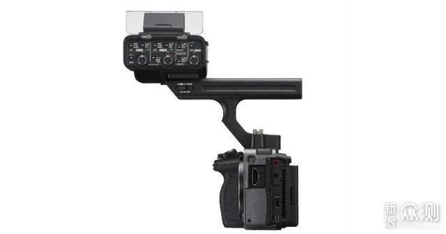 索尼 FX30:年轻人第一台电影机,卖 1.4 万_新浪众测