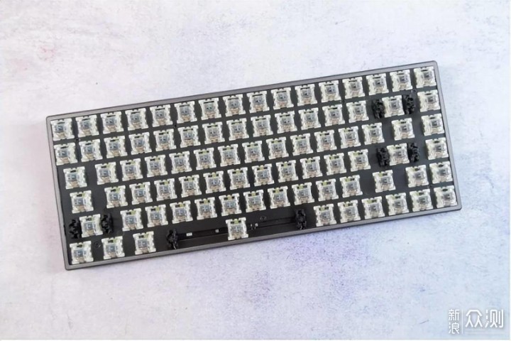 快银轴手感好，雷柏MT510 Pro多模机械键盘_新浪众测