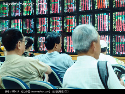 收评：指数今日强势反弹超4100股飘红 两市成交额再破万亿