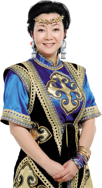 水窖"走过的地方,都有感谢她的回声;爱涌入的千家万户,充满欢声笑语