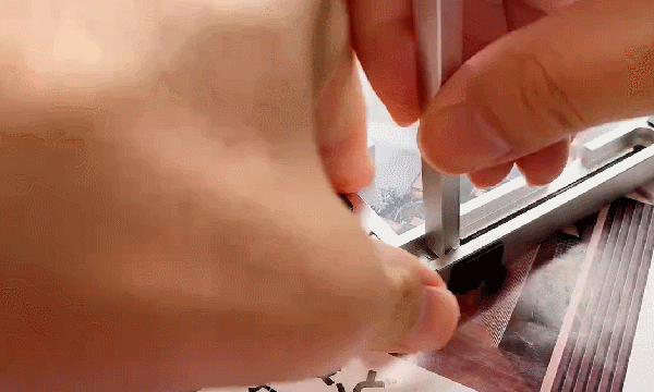 一物兩用舒適辦公!筆記本摺疊支架音箱測評!_新浪眾測