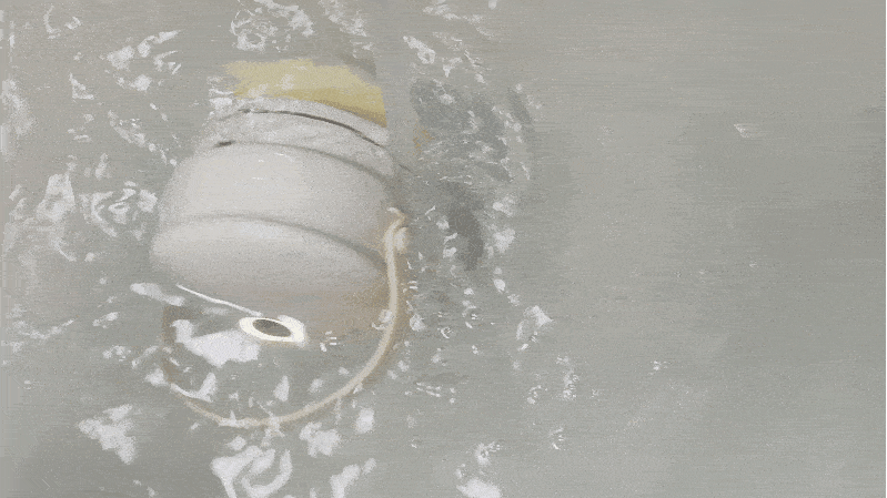 懶人搓澡神器,DOCO 電動搓澡巾_新浪眾測