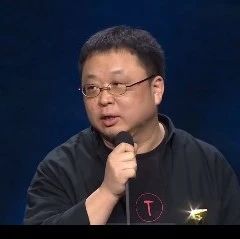 刷屏！投资人长文炮轰罗永浩：跪舔美元基金，作死锤子手机！三年不开股东会...最新回应来了