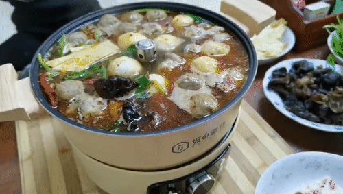 廚房新寵升降火鍋怎麼選?沒有對比就沒有傷害_新浪眾測