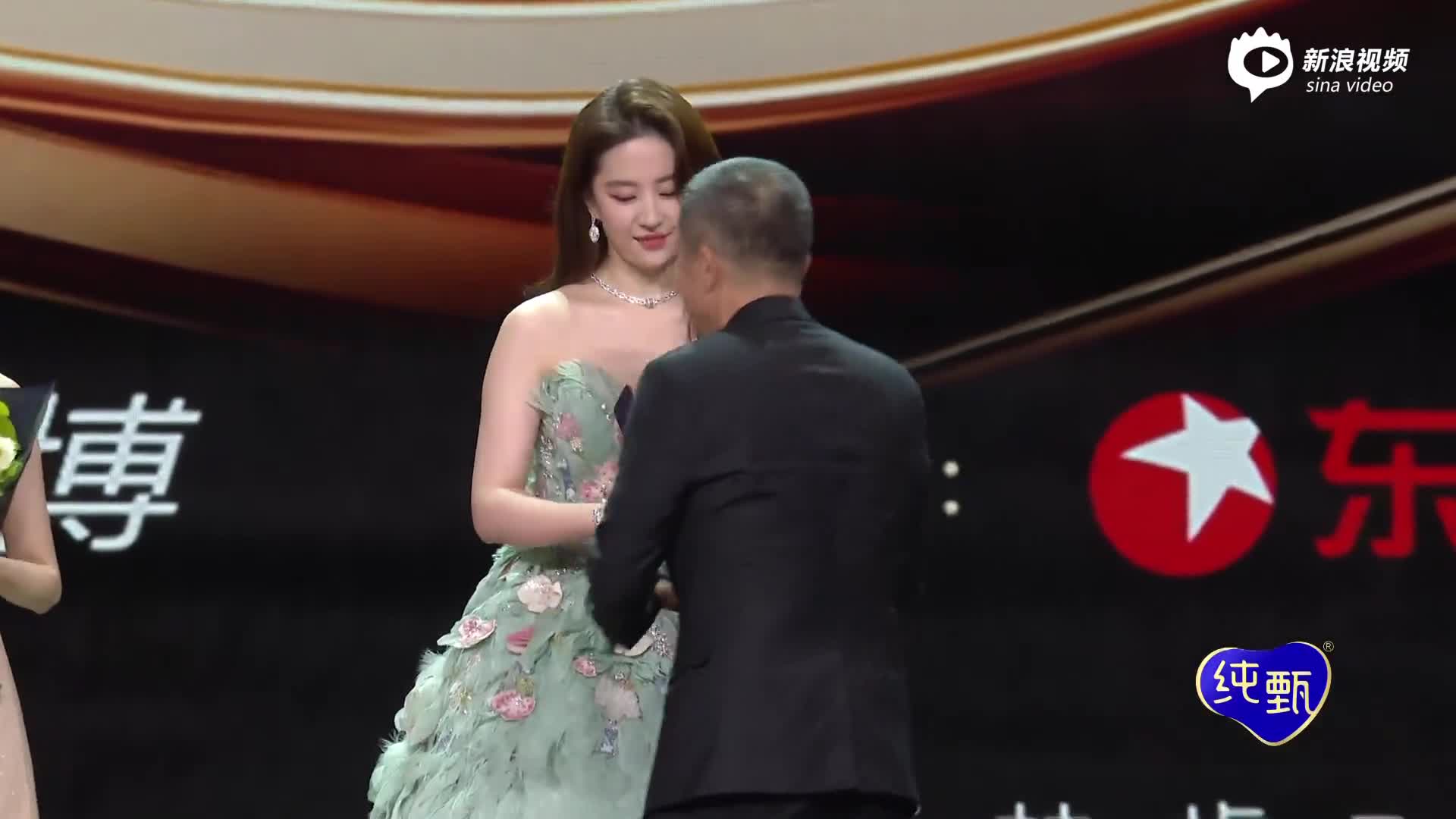 微博KING与QUEEN揭晓时刻