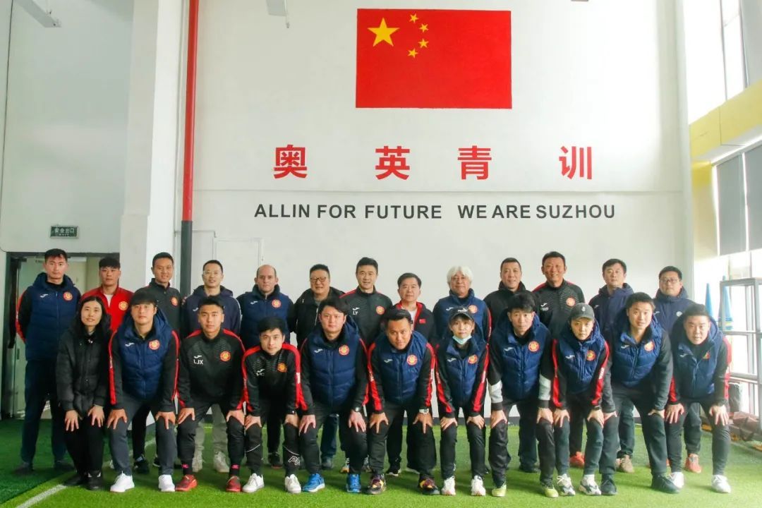 江苏李毅：足球是一个“慢产业” 急不来_国内足球_新浪竞技风暴_新浪网