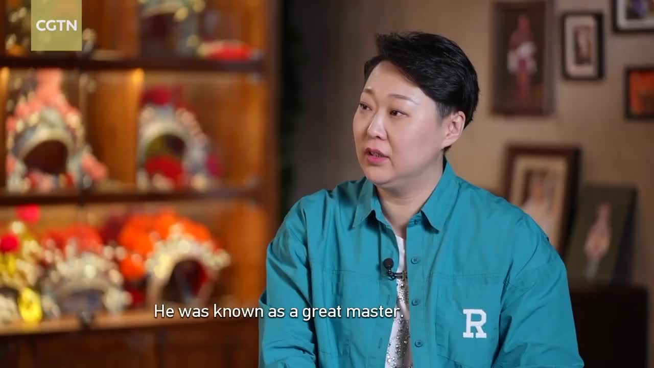 c位出道:文艺新青年 :青年女老生演员谭筱羽|京剧_新浪财经_新浪网