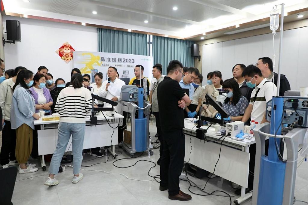 科林眼科仪器有哪些尖峰眼科集团眼科新技术沙龙暨科林超乳玻切培训班成功举办_https://www.jmylbn.com_新闻资讯_第14张