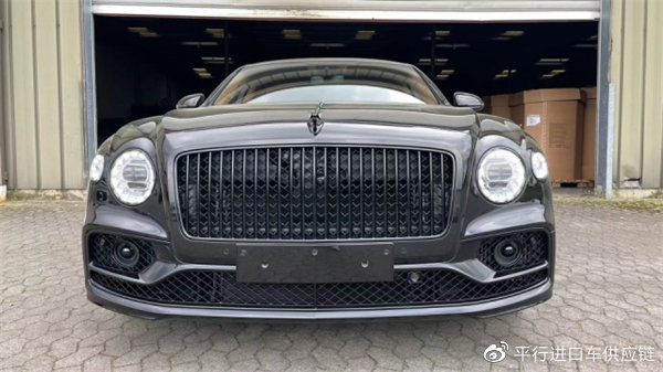 　　摄图：为本公司现车实拍图片（未经允许，切勿转载）