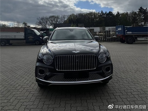 　　摄图：为本公司现车实拍图片（未经允许，切勿转载）