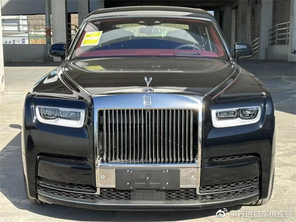 　　摄图：为本公司现车实拍图片（未经允许，切勿转载）