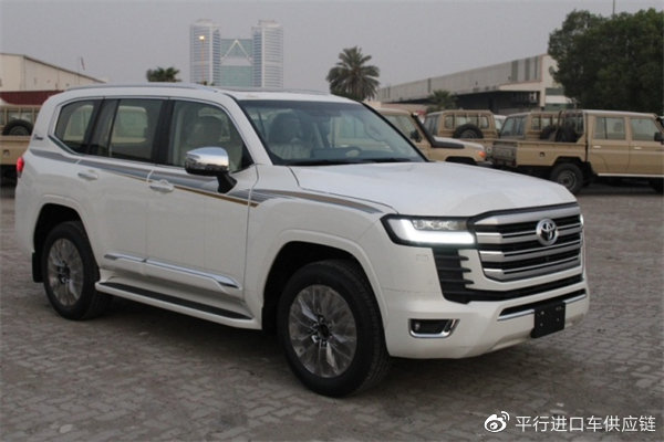 　　摄图：为本公司现车实拍图片（未经允许，切勿转载）