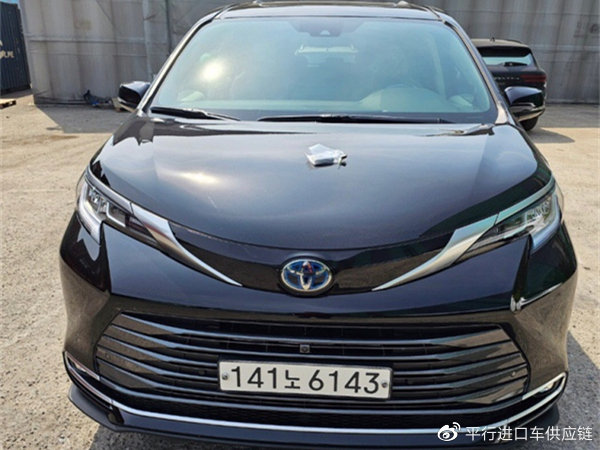 　　摄图：为本公司现车实拍图片（未经允许，切勿转载）