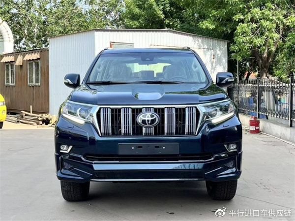 　　摄图：为本公司现车实拍图片（未经允许，切勿转载）