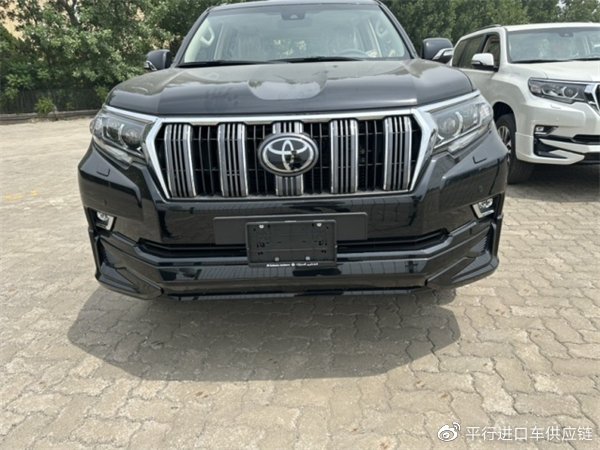 　　摄图：为本公司现车实拍图片（未经允许，切勿转载）