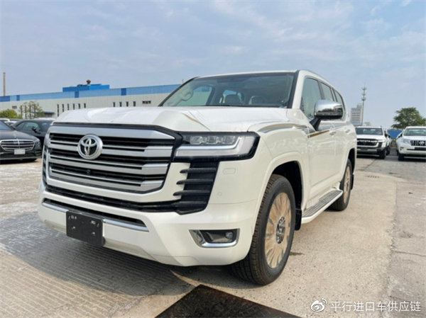 　　摄图：为本公司现车实拍图片（未经允许，切勿转载）