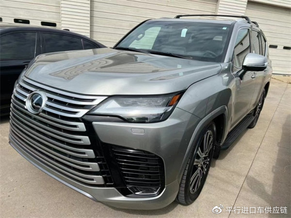 　　摄图：为本公司现车实拍图片（未经允许，切勿转载）