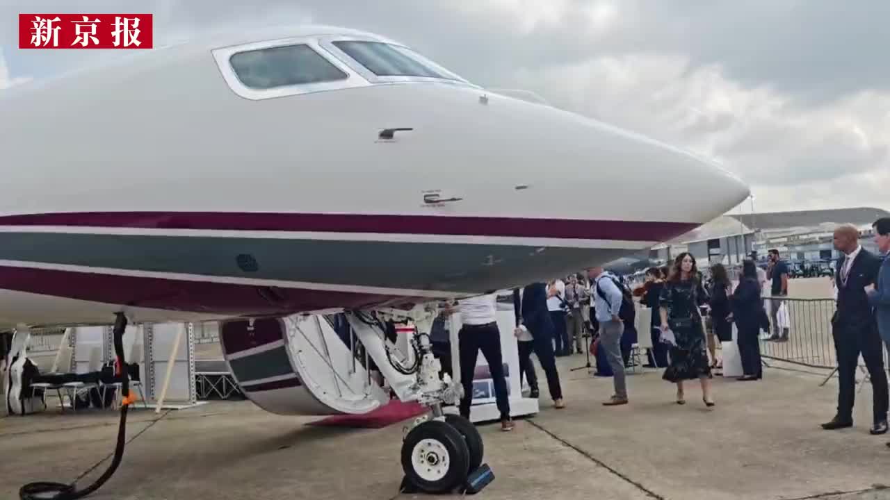 新京报记者直击巴黎航展——湾流g700公务机内饰