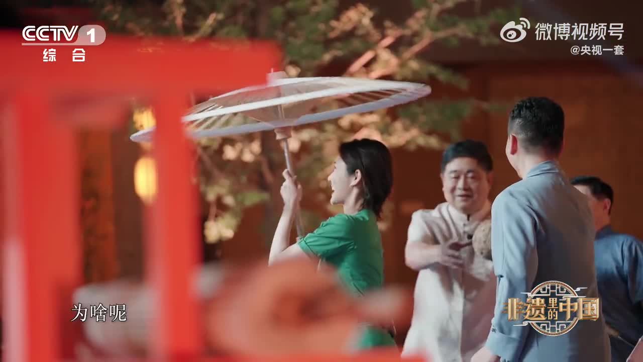 吴桥杂技里的转伞看着容易做着难_手机新浪网