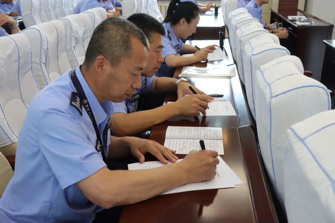 鞍山南台监狱开展政治轮训筑牢政治忠诚