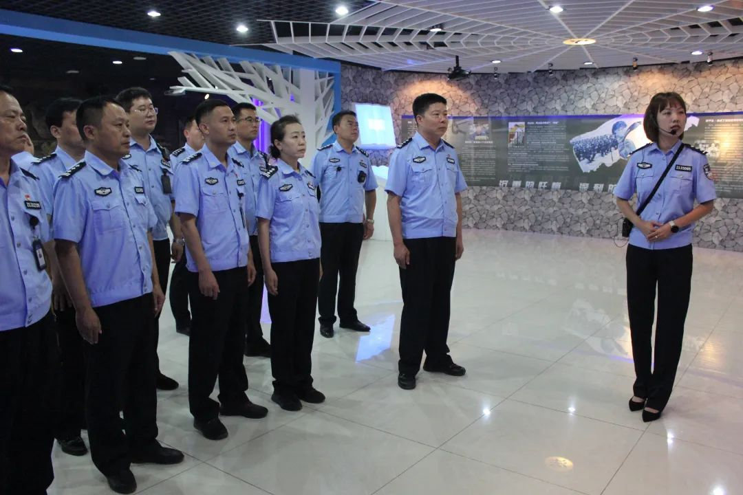 鞍山南台监狱开展政治轮训筑牢政治忠诚