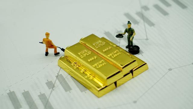 沪金创出近年来新高，黄金股走强，“黄金周”黄金旺季可期？丨一大板块