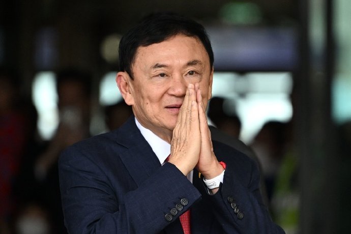 小说：从精神病院出来的冷面杀手，嫁厉少后竟被宠成掌中宝