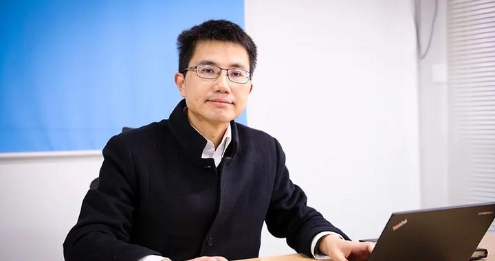 康洪任格力集团董事长_手机新浪网