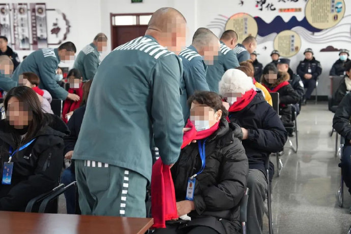 鞍山南台监狱亲情陪伴共庆佳节温心帮教同绘未来