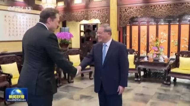 李强会见美国特斯拉公司首席执行官