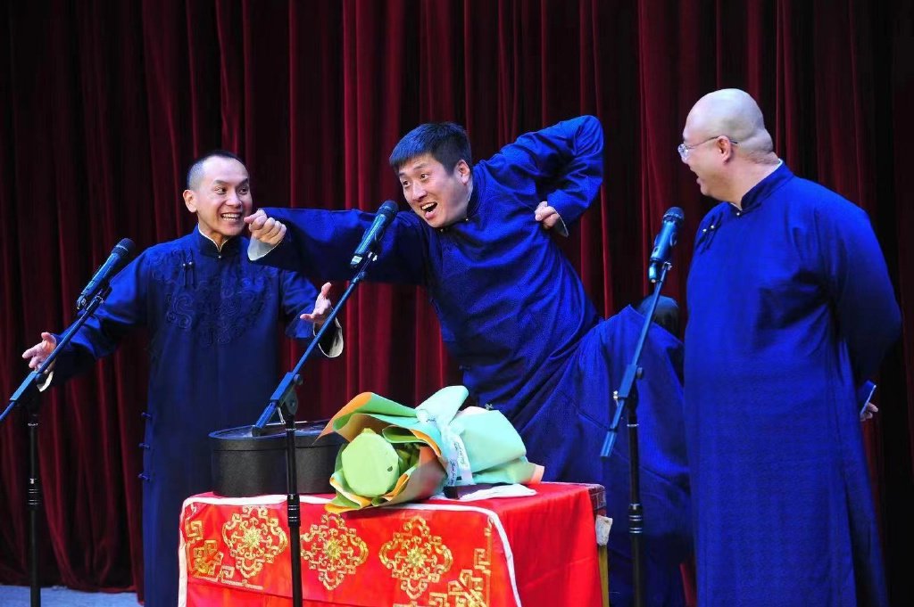 沈阳相声小剧场"笑"果非凡