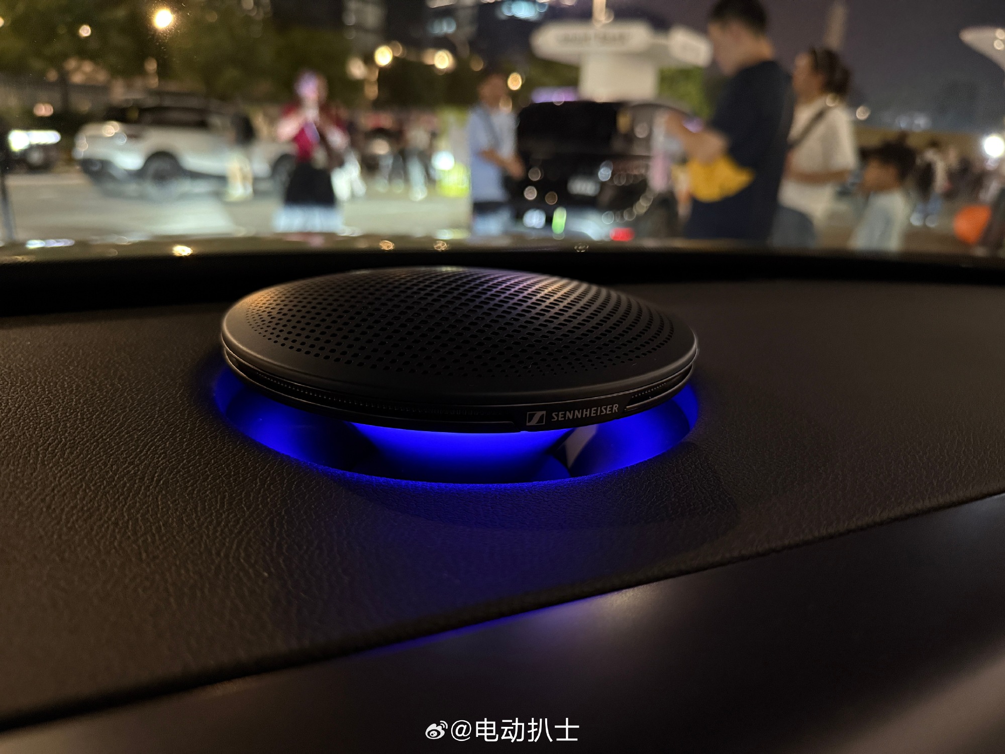 smart精灵5号正式上市 限时售价22.99万元起