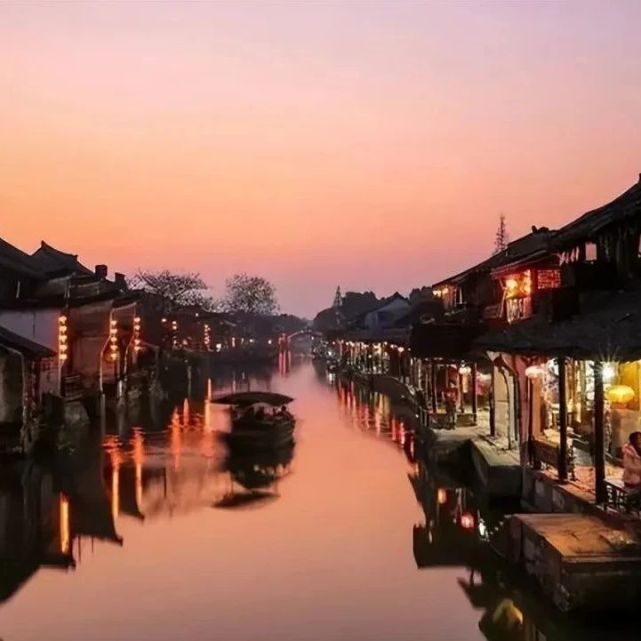 烧光50亿！又一“巨无霸”跌落神坛，50多户商家接连倒闭、关店