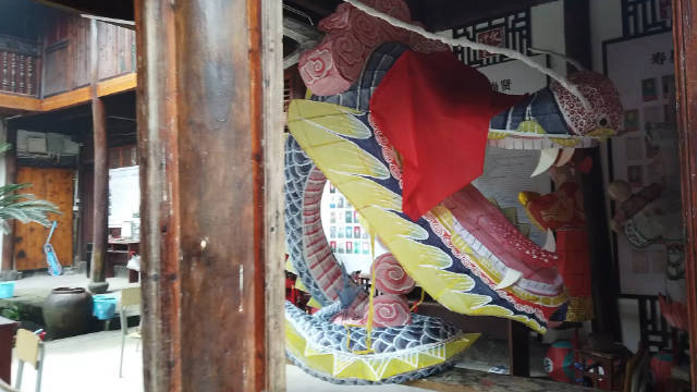 浙江金华，在武义县桐琴镇赵宅村，作为该县省级非遗花灯花轿发源地…