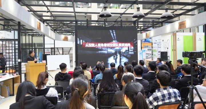 黄淮学院：“三维课堂”模式激活创新基因