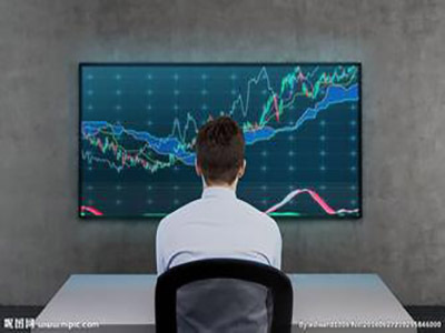 我国第一艘电磁弹射型航空母舰入列 习近平出席入列授旗仪式并登舰视察